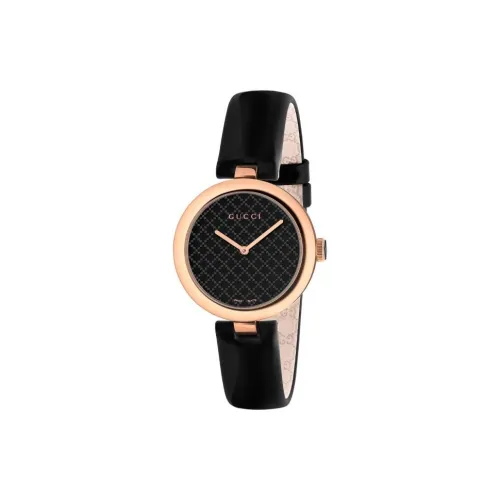 GUCCI Кварцевый механизм Женские часы Белый циферблат Титан Корпус Часы Смольный ремешок