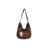 Леопардовый принт, коричневый.