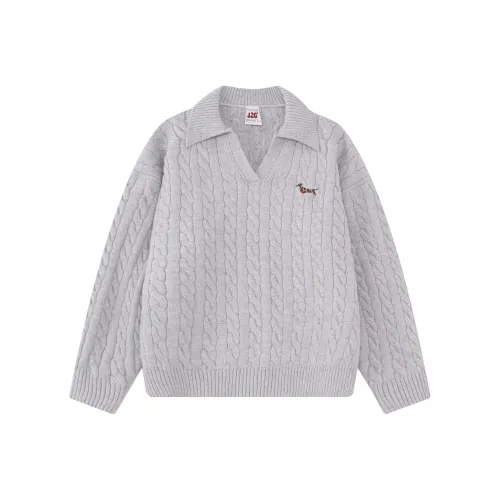 F426 Унисекс Свитера