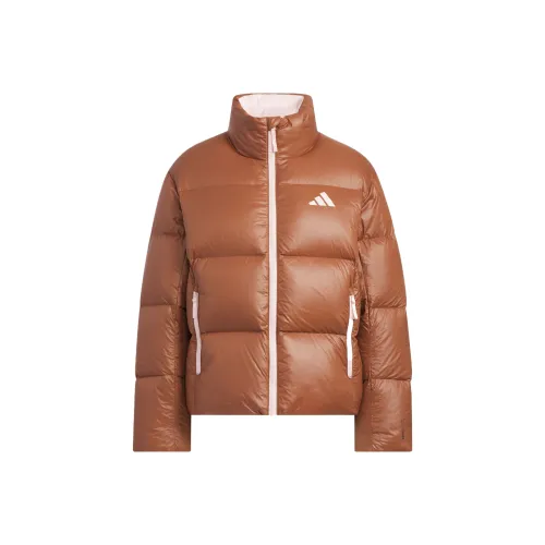 Adidas Пуховики и зимние пальто Женские