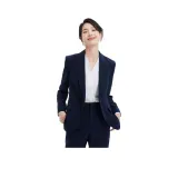 Темно-синий бизнес-костюм пальто