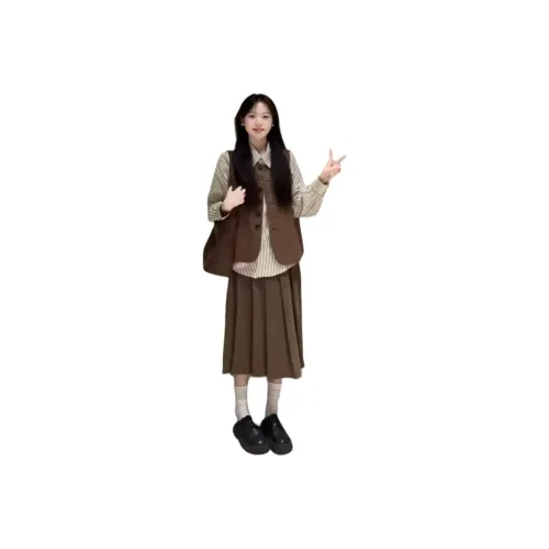 GOSO Женские Комплекты с Юбкой