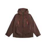 Коричневый