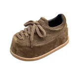 Коричневый