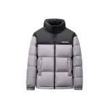 Речной камень серого цвета