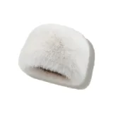 Молочно-белый