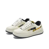 Белый, черный, желтый