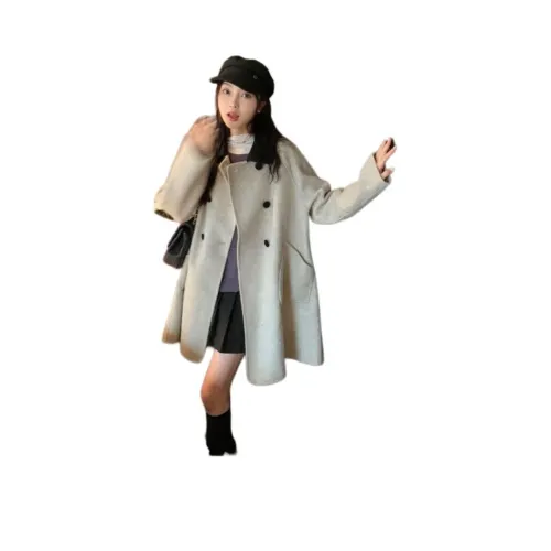 GIUHF Абрикос Женское Пальто