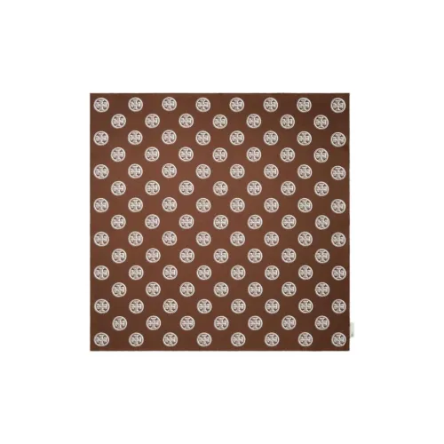 TORY BURCH Шелковые шарфы Женские Коричневый