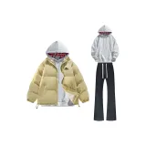 Хаки Хлопковый пуховик + Белый Фотиния серый свитшот + Черные джинсы