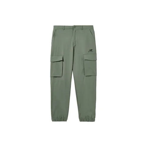 New Balance Повседневные брюки Женские