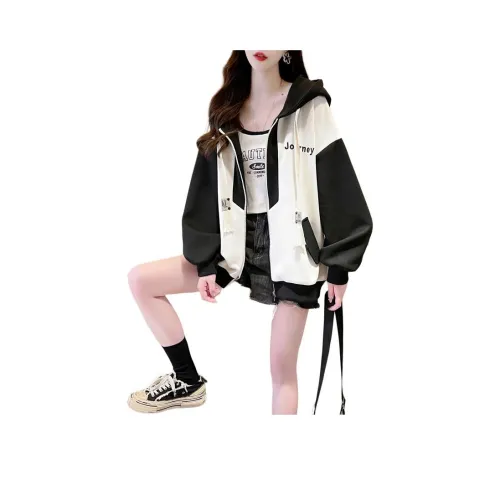 ЮЙЧЖАОЛИНЬ Женское короткое пальто