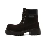 Коричневый