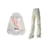 Белый серый топ + желтые грязные штаны