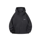 Призрачно черный