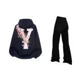 Королевский синий топ + черные брюки