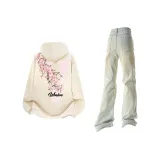 Абрикосовый топ + желтые грязные штаны