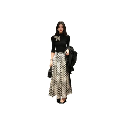 AURORA MUSE Топ+Юбка Женские Комплекты Юбка