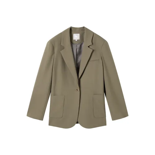 DIALOGUE Женские деловые костюмы