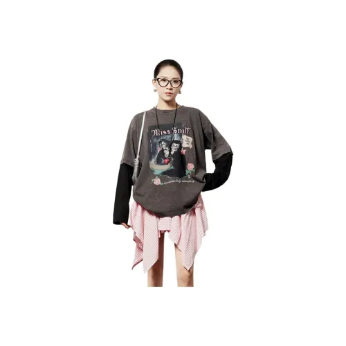 Weekly Мытый Серый T Рубашка Женская T Рубашка