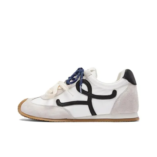 DAPHNE Low Топ Повседневная обувь Женская