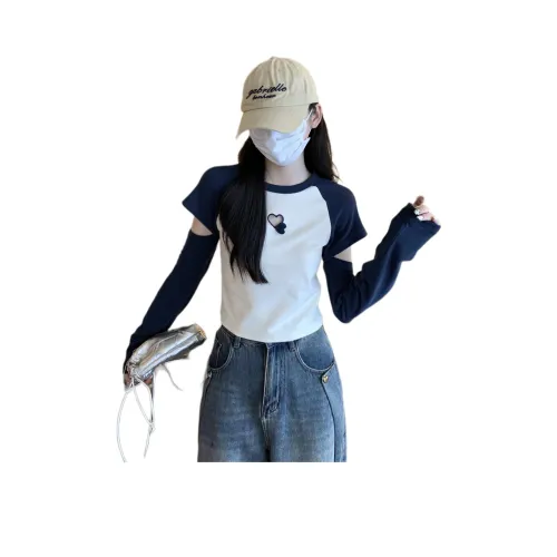 CASTLE WOODS Стандартная T-рубашка Женская