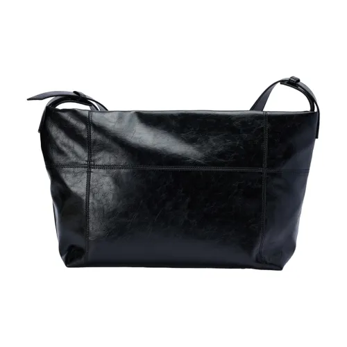 URBAN REVIVO Сумка через плечо из искусственной кожи мужская черная