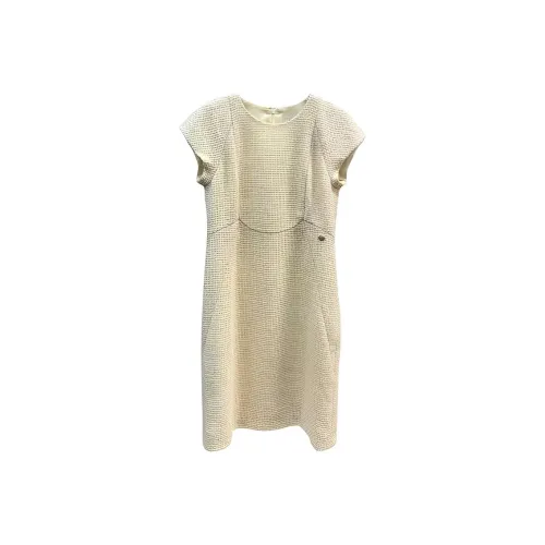 CHANEL Короткий рукав Платье Женское Молочно-белое