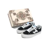 Чёрный (Белый шнурки)