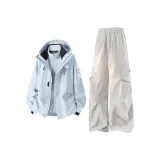 Комплект одежды (Синяя ветровка + Бежево-серые штаны)