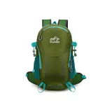 Тёмно-зелёный