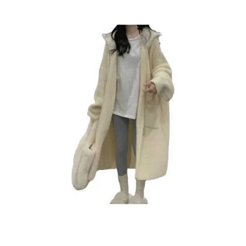 ЮЙЧЖАОЛИНЬ Ecru Женское пальто