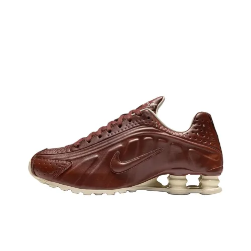 Nike Shox R4 Беговые кроссовки Унисекс Сандаловое дерево Коричневый