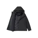 Призрачно черный