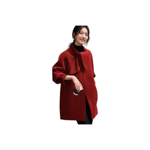XWI Бордово-красное женское пальто