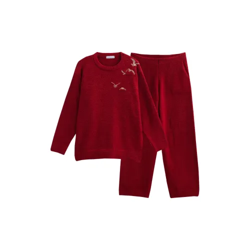 Same Language Пижамный комплект Женские Китайский Красный · Great Гусь