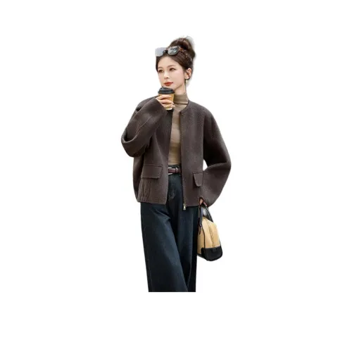 Kangaroo Женское короткое пальто