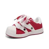 Красный, кружево, шнурки