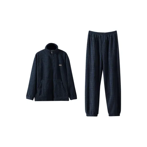 Пижамный комплект для мужчин от Floating Light Islands