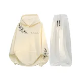 Топ цвета экрю + белые штаны