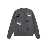 Темно-серый