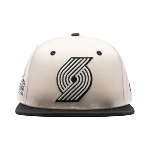 New Era Полиэстер Кепки Женские Черный Белый