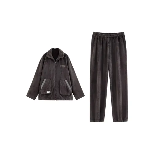 Пижамный комплект для мужчин от Floating Light Islands