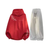 Бордовый топ + серые штаны Фотиния