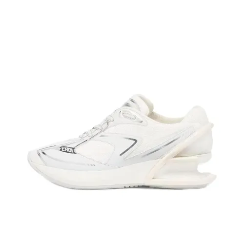 FENDI Низкий топ Повседневная обувь Женская Белая