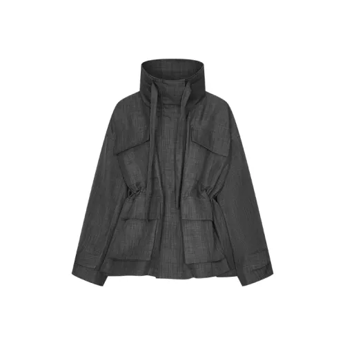 URBAN REVIVO Женская куртка Женская