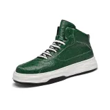 Темно-зеленый