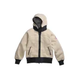 Светлый рыжевато-коричневый