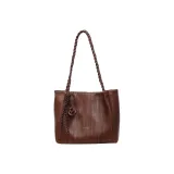 Коричневый