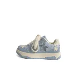 Светло-голубой